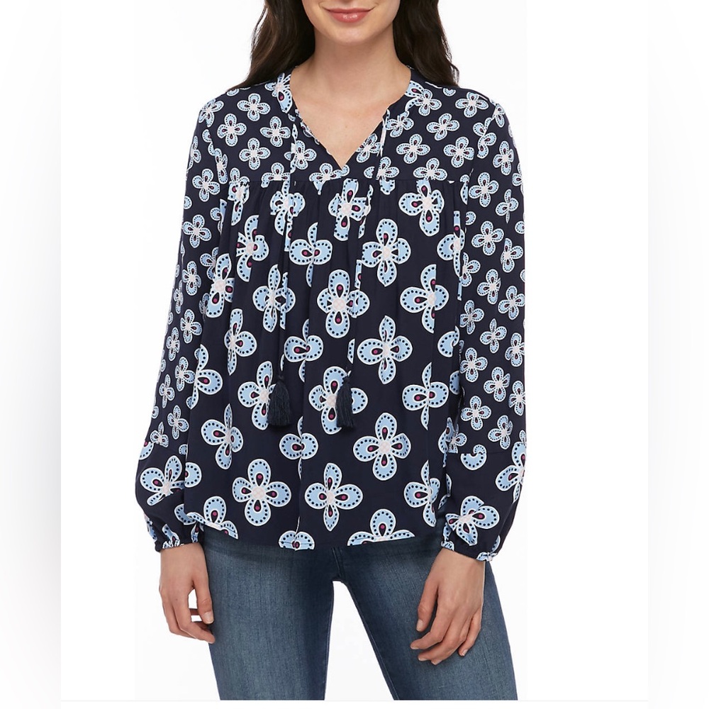 Women’s XL crown & Ivy floral peasant top 3/4 sleeve rayon new with tags